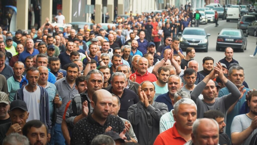 ჭიათურაში სამთო მოპოვებასთან დაკავშირებული დავის გამწვავების ფონზე ოთხი პირი დააკავეს