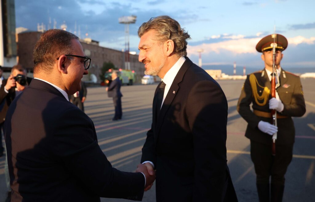 მიხეილ ყაველაშვილი სომხეთს სტუმრობს